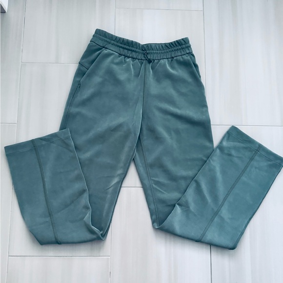 Lululemon Softstream pant Sage Green size 4 full length pull on - Picture 3 of 7